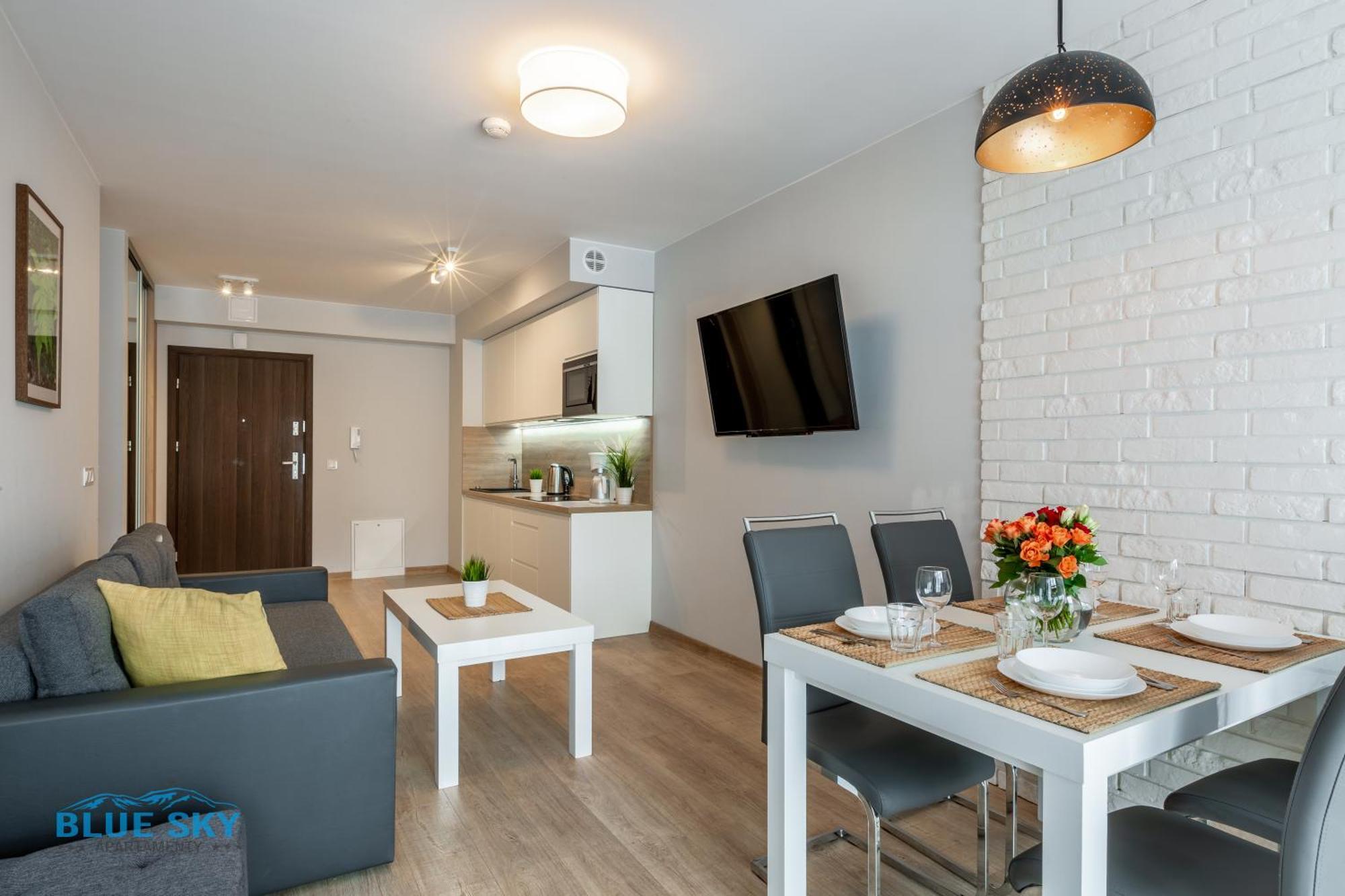 Apartamenty Bluesky: Mountain View Retreat Near Trails Karpacz Room photo