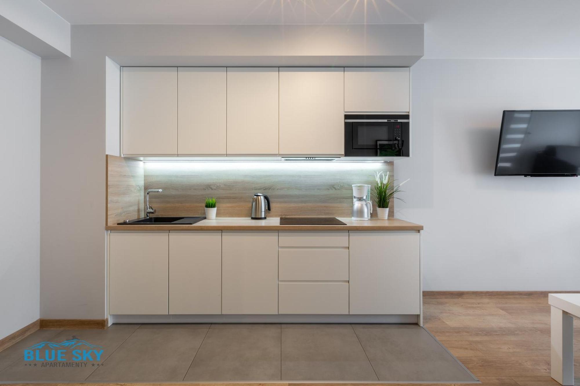 Apartamenty Bluesky: Mountain View Retreat Near Trails Karpacz Room photo