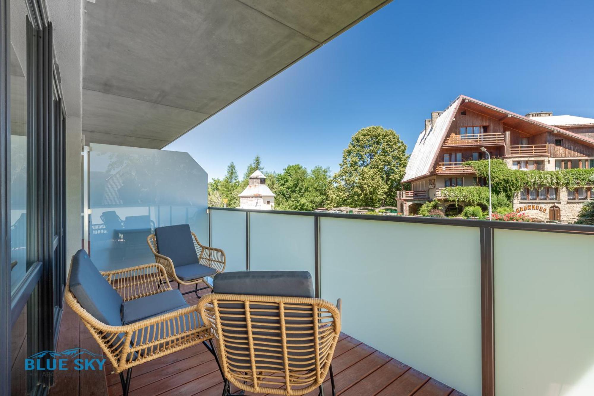 Apartamenty Bluesky: Mountain View Retreat Near Trails Karpacz Room photo